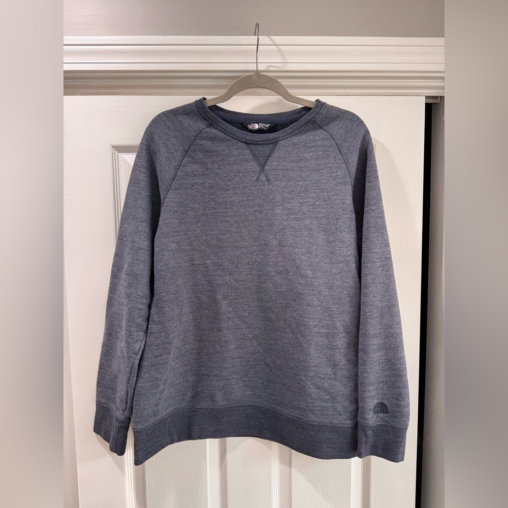 The North Face Crewneck Sweatshirt blue XL soft!